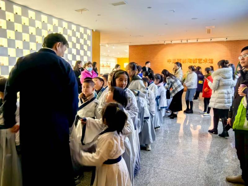 文化赋能：怀仁县魔创文旅挖掘城市文化资源的实践探索